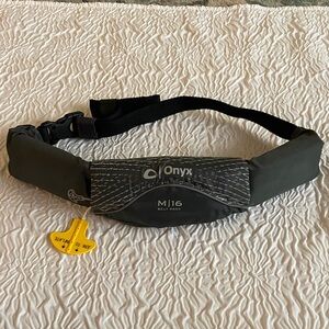 Onyx M-16 Belt Pack in Dark Gray